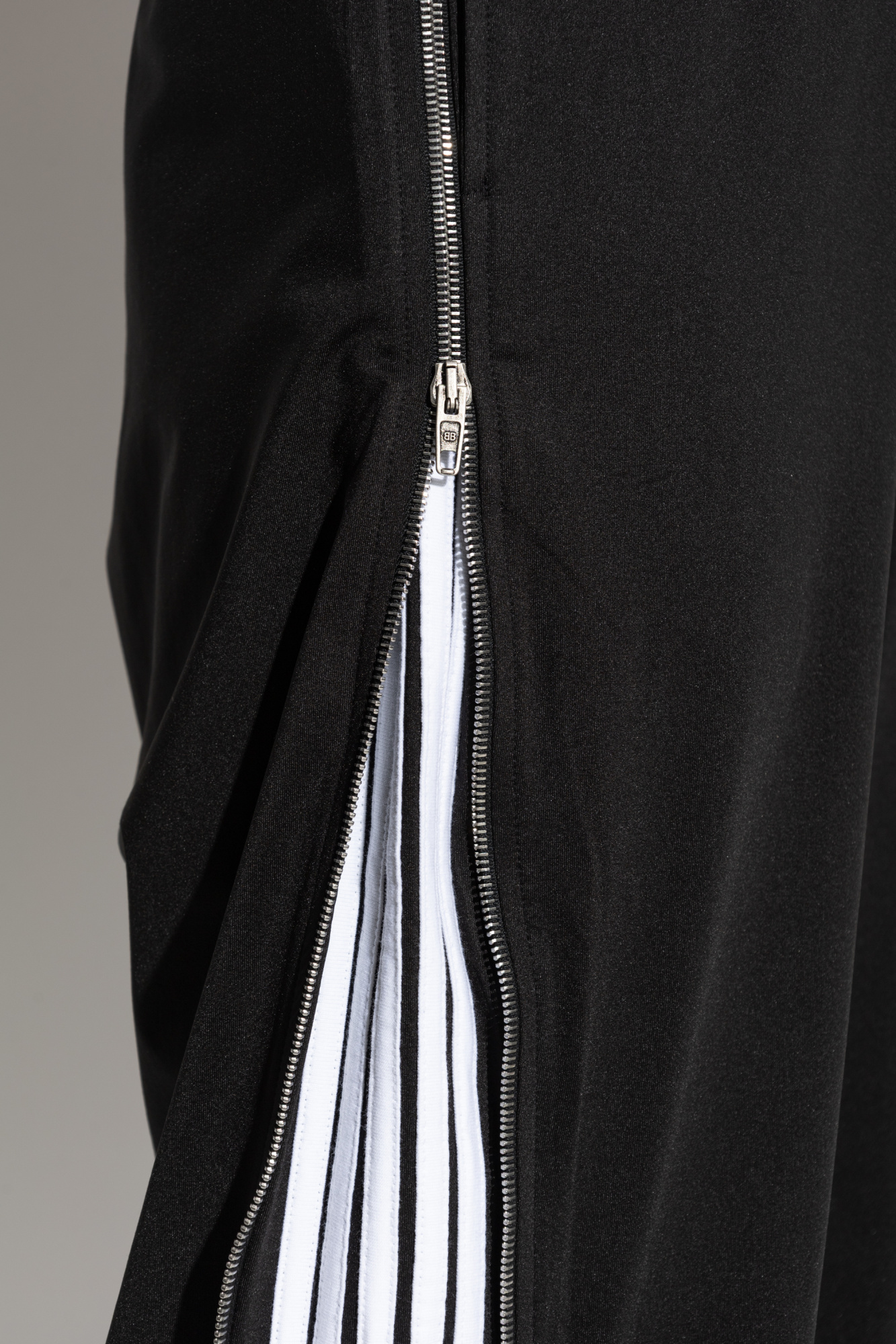 Black Straight-leg joggers Balenciaga - Vitkac GB